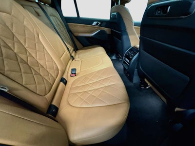 2024 BMW X5 M60i