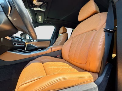2024 BMW X5 M60i