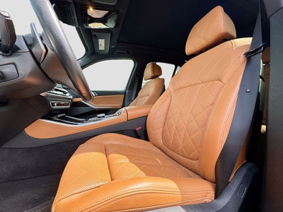 2024 BMW X5 M60i