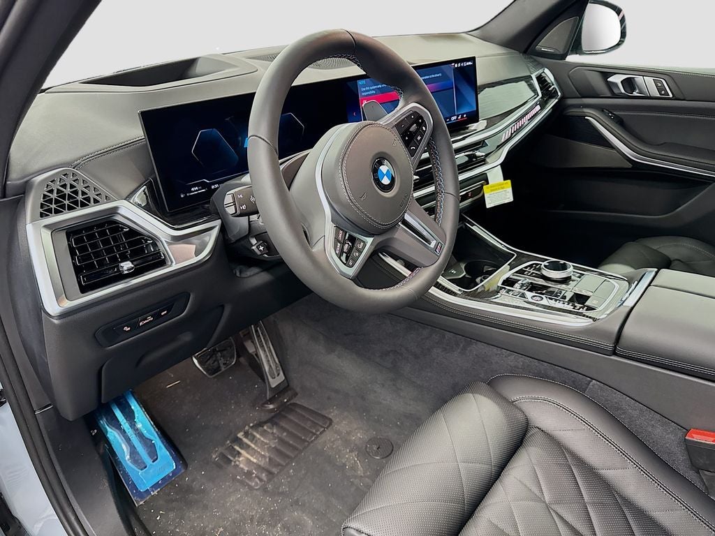 2026 BMW X5 M60i