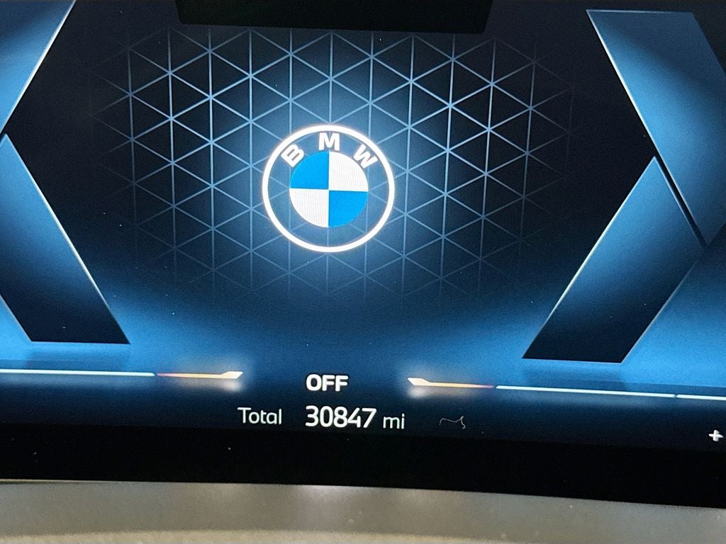 2025 BMW X6 xDrive40i