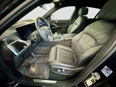 2025 BMW X6 xDrive40i
