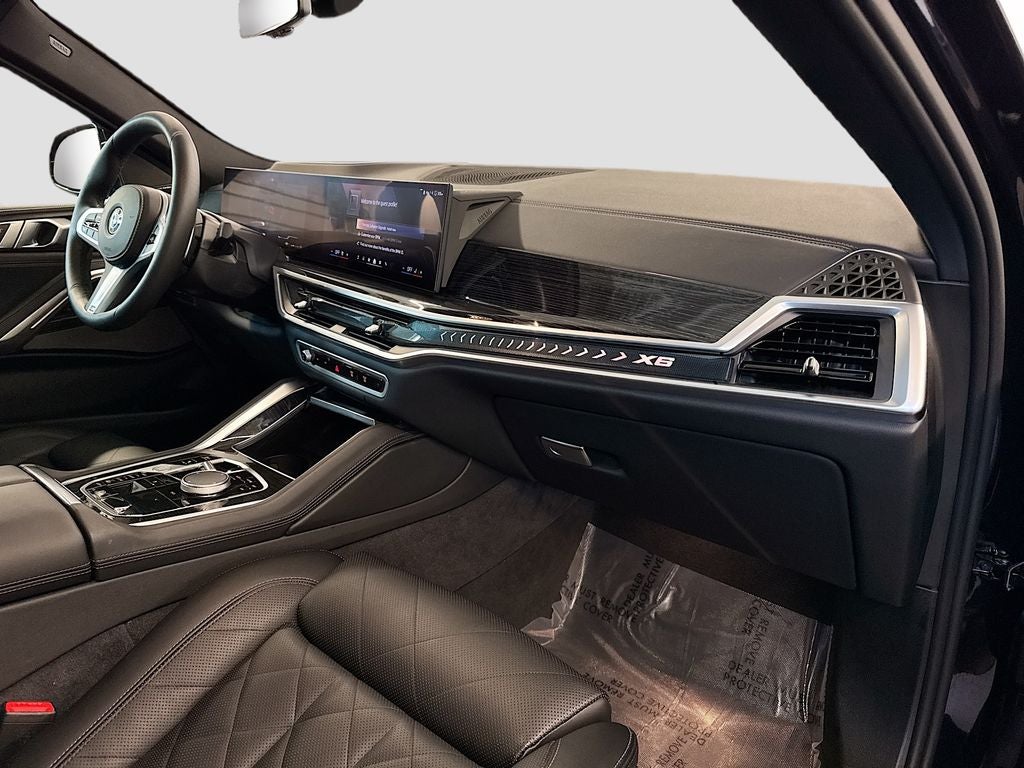 2025 BMW X6 xDrive40i