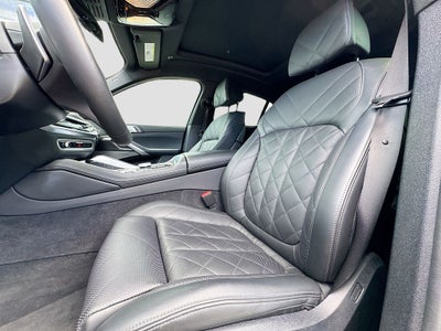 2025 BMW X6 xDrive40i