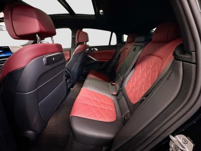 2026 BMW X6 xDrive40i