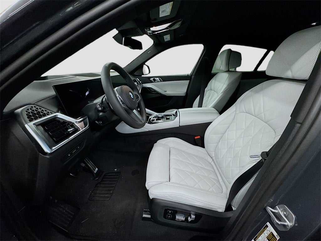2026 BMW X6 xDrive40i