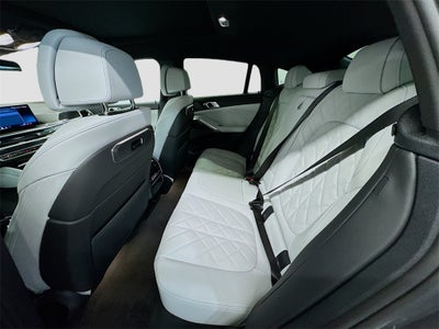 2026 BMW X6 xDrive40i