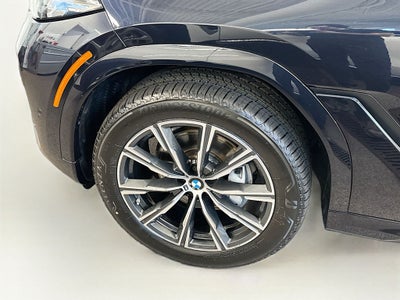 2025 BMW X6 xDrive40i