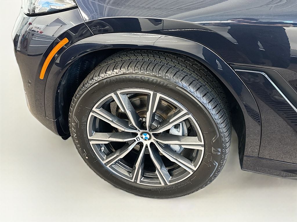 2025 BMW X6 xDrive40i