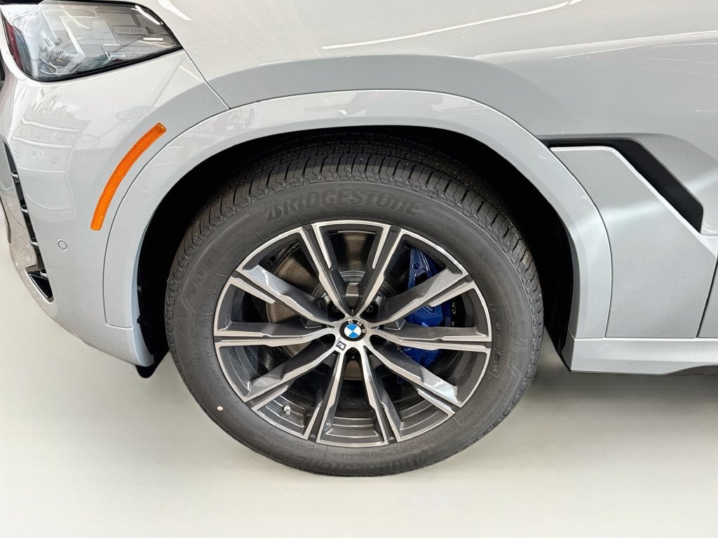 2027 BMW X6 Base