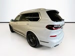 2026 BMW B7 Base