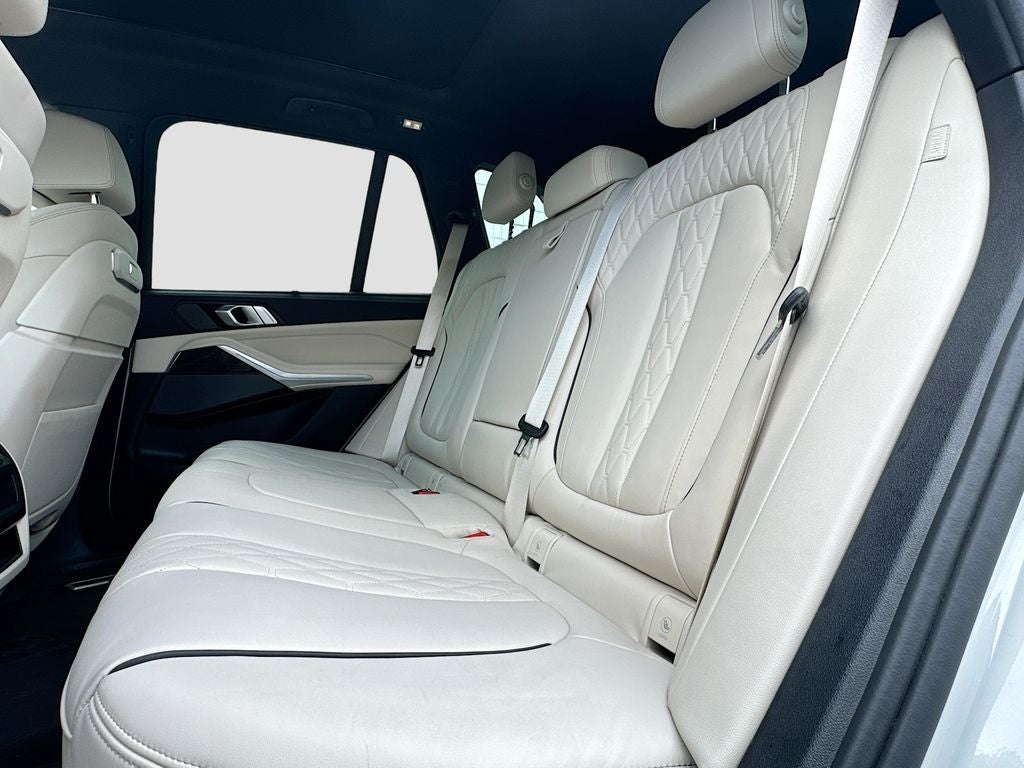 2024 BMW X5 xDrive50e