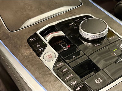 2025 BMW X5 xDrive50e