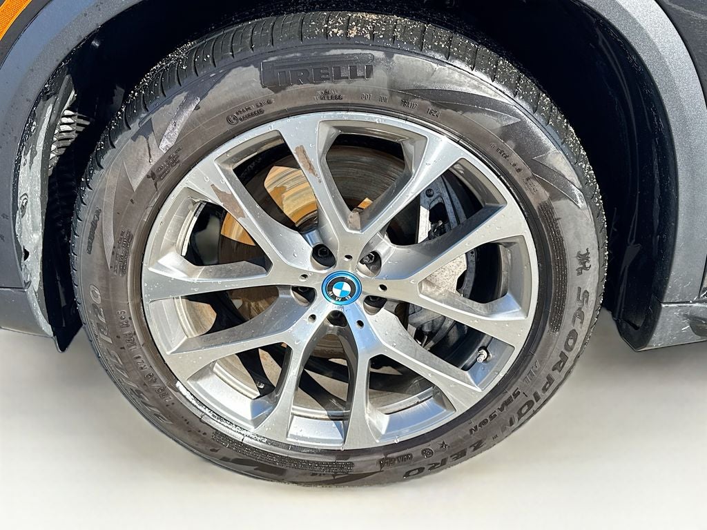 2025 BMW X5 xDrive50e