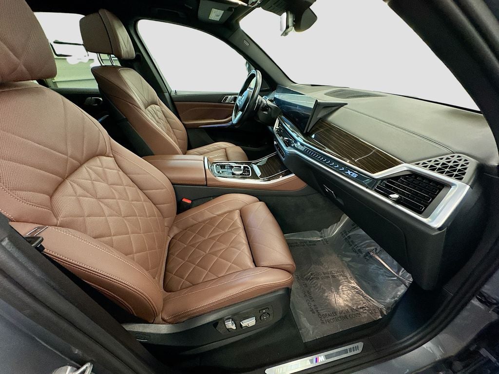 2024 BMW X5 xDrive50e