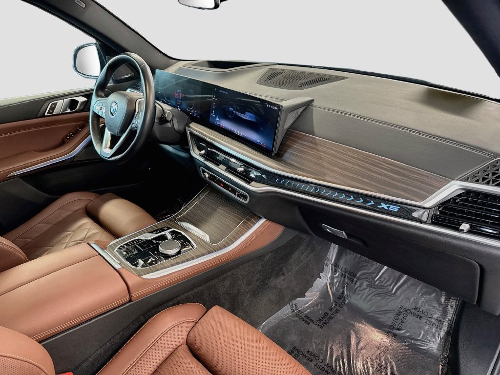 2024 BMW X5 xDrive50e