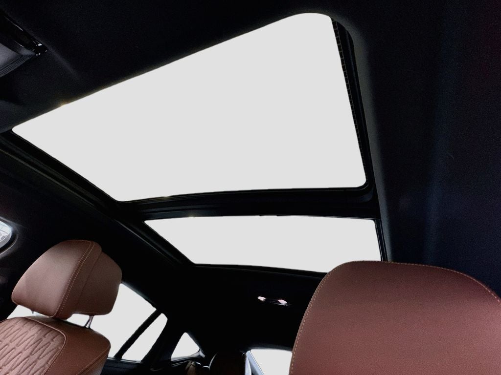 2025 BMW X6 M60i