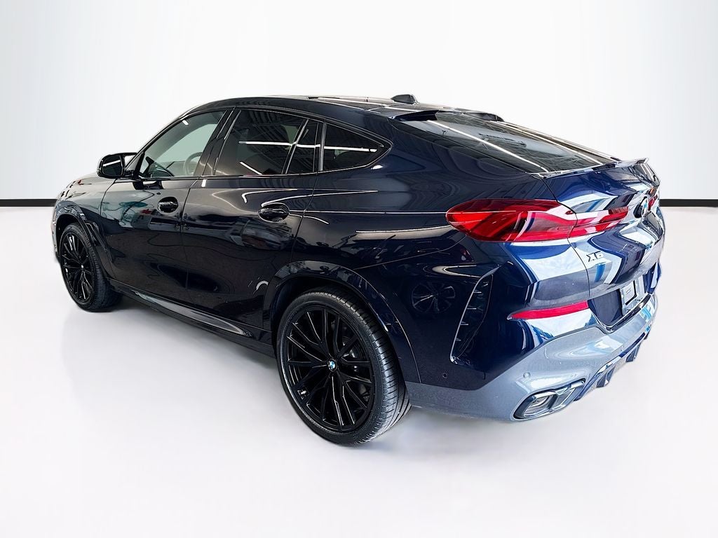 2025 BMW X6 M60i