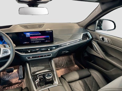 2027 BMW X6 M60i