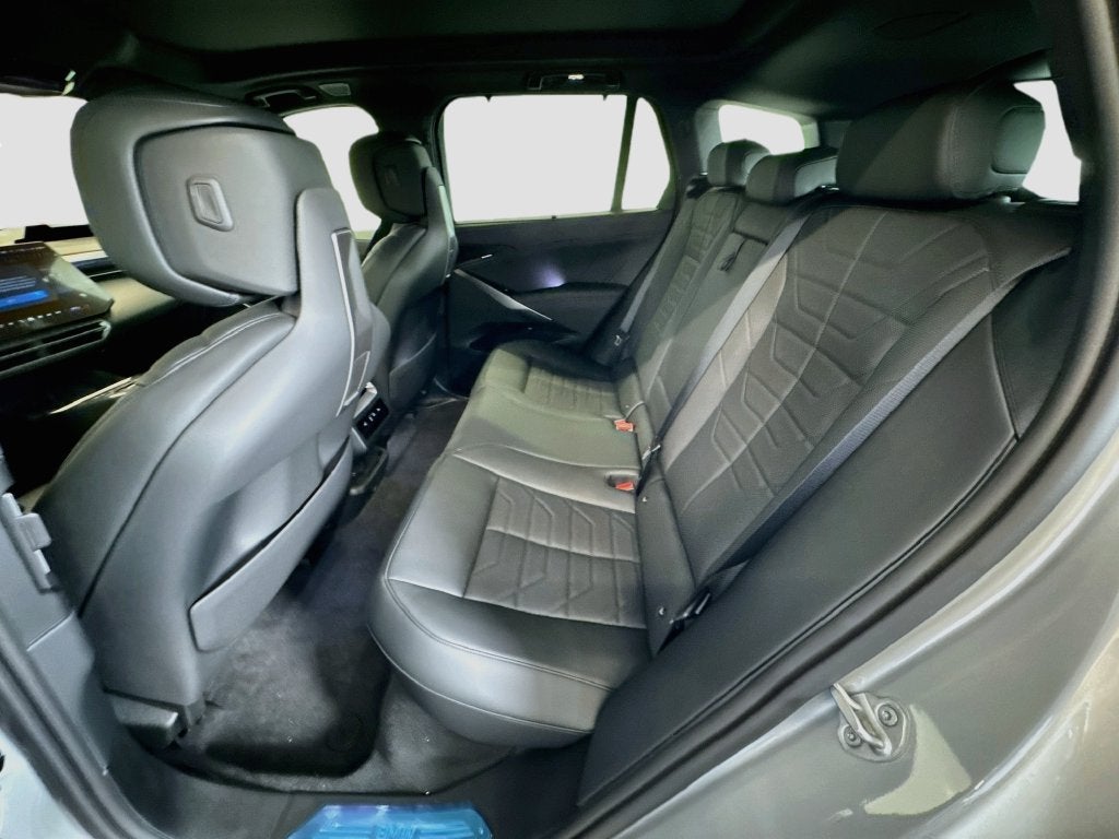 2027 BMW X5 Base