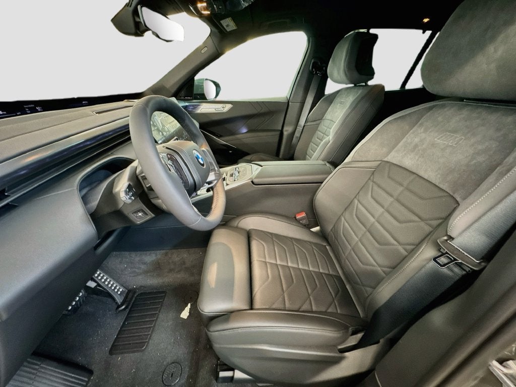 2027 BMW X5 40 Base