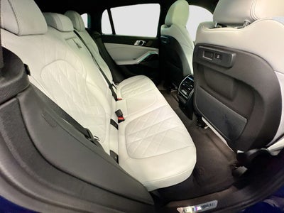 2023 BMW X6 xDrive40i