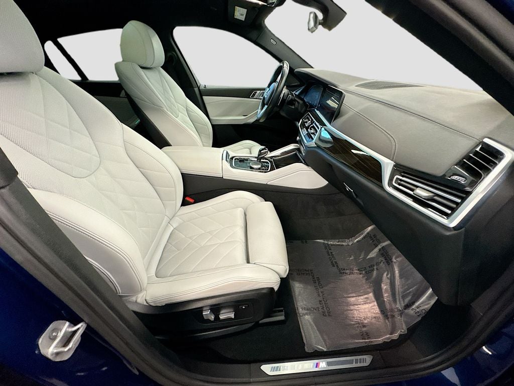 2023 BMW X6 xDrive40i