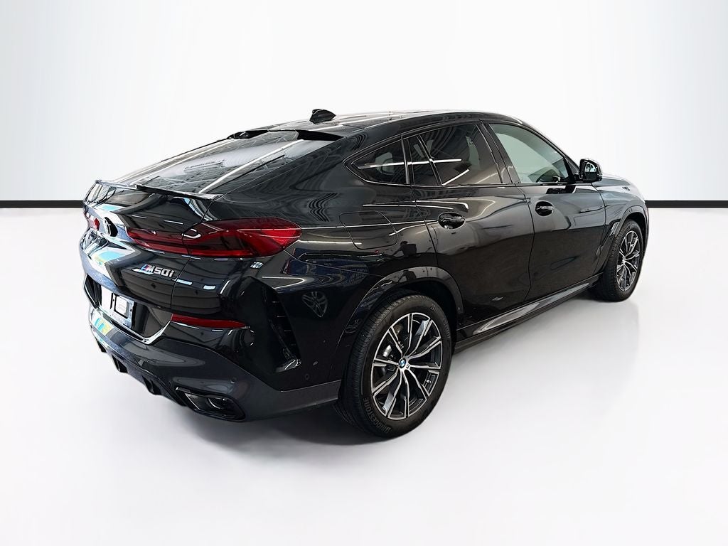 2023 BMW X6 M50i