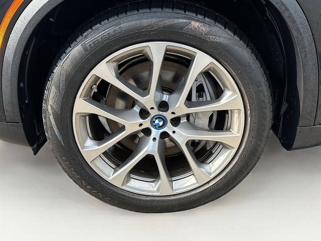 2023 BMW X5 xDrive45e