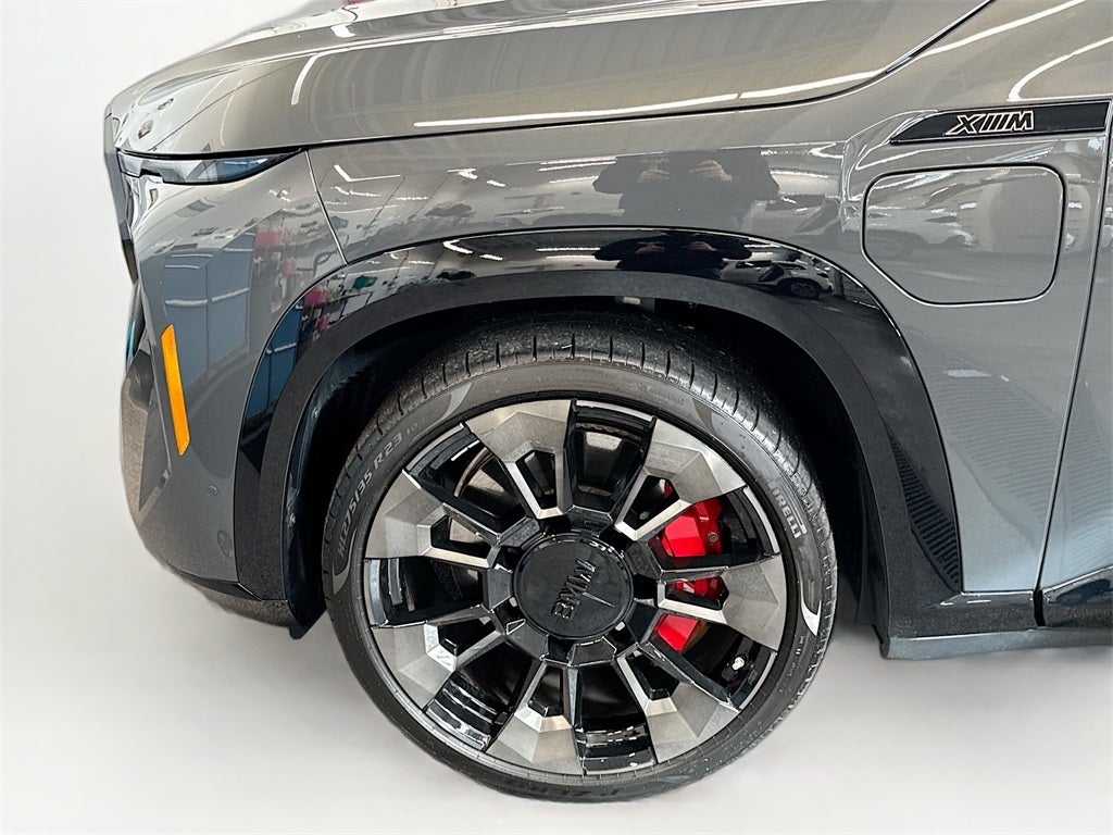 2025 BMW XM Base