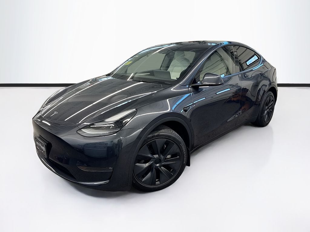 2025 Tesla Model Y Long Range