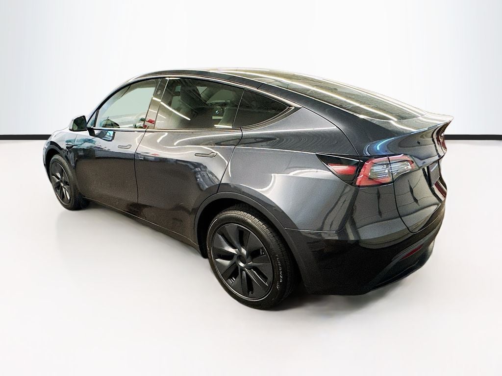 2025 Tesla Model Y Long Range