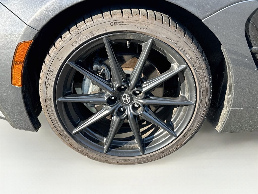 2025 Toyota GR86 Premium