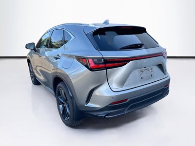2022 Lexus NX 450h+ Luxury