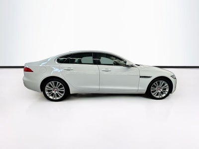 2020 Jaguar XF 25t Prestige