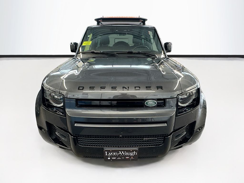 2023 Land Rover Defender 90 X-Dynamic SE