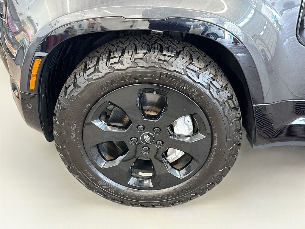 2023 Land Rover Defender 90 X-Dynamic SE