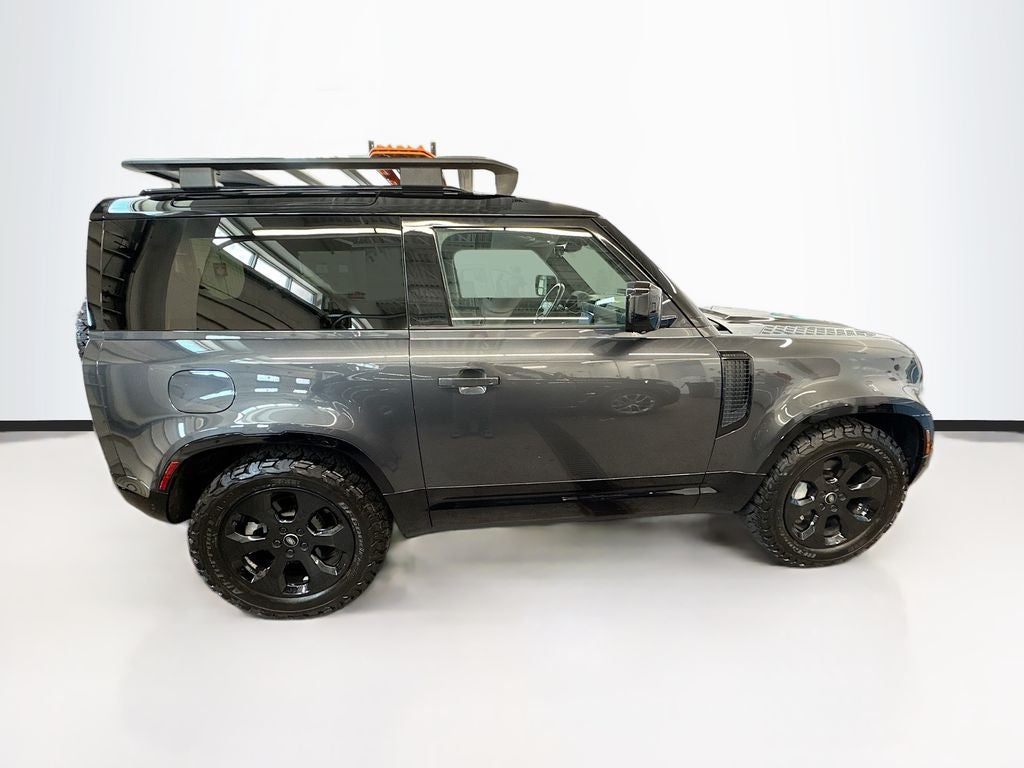2023 Land Rover Defender 90 X-Dynamic SE