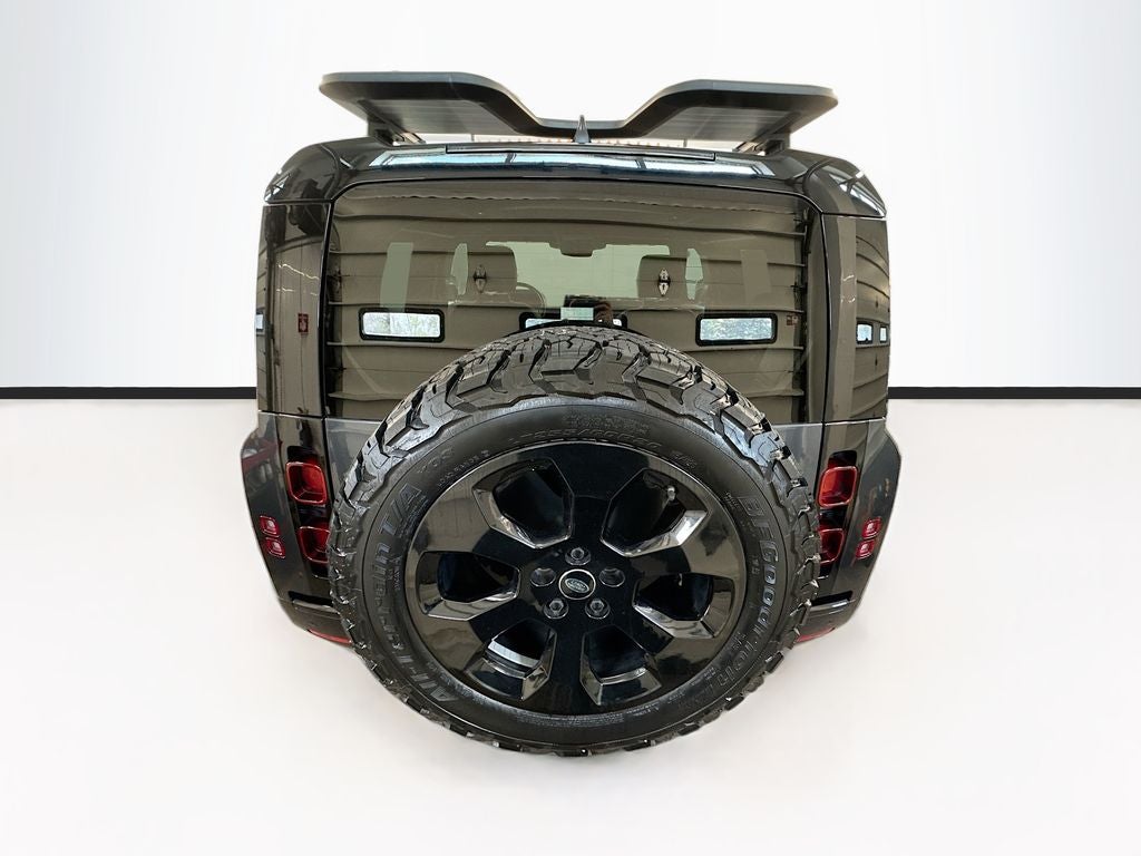 2023 Land Rover Defender 90 X-Dynamic SE