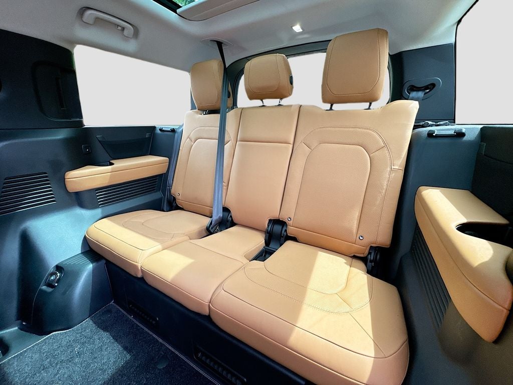 2023 Land Rover Defender 130 First Edition