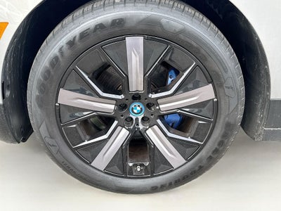 2024 BMW iX xDrive50