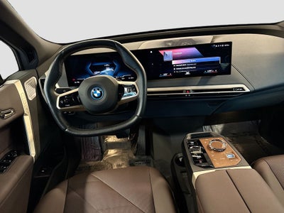 2023 BMW iX M60