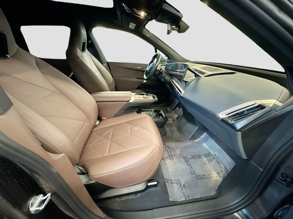2023 BMW iX M60