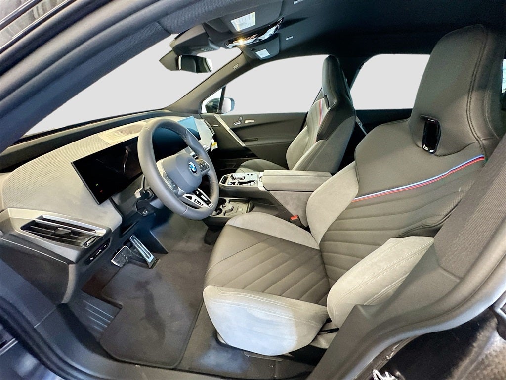 2026 BMW iX xDrive45