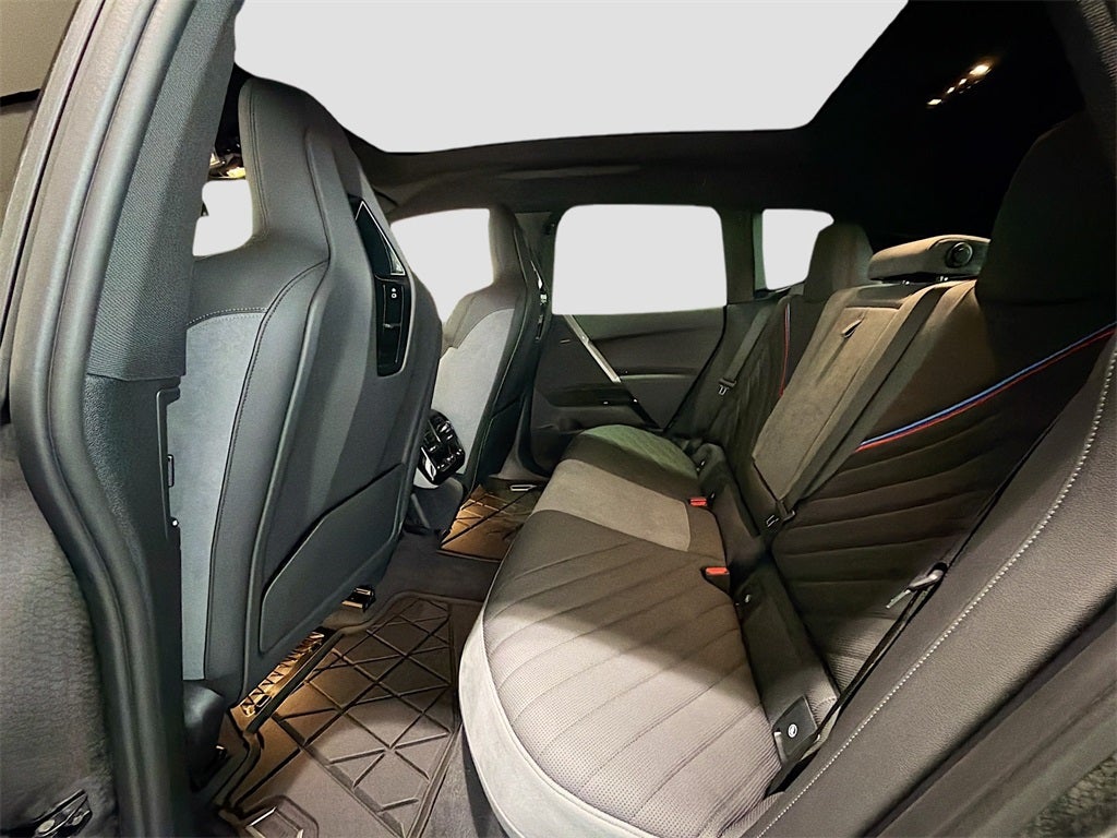 2026 BMW iX xDrive60