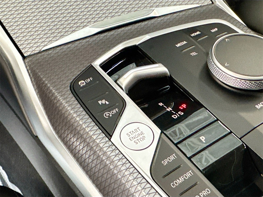 2025 BMW 3 Series 330i xDrive