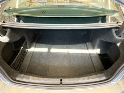 2025 BMW 330i xDrive 330i xDrive