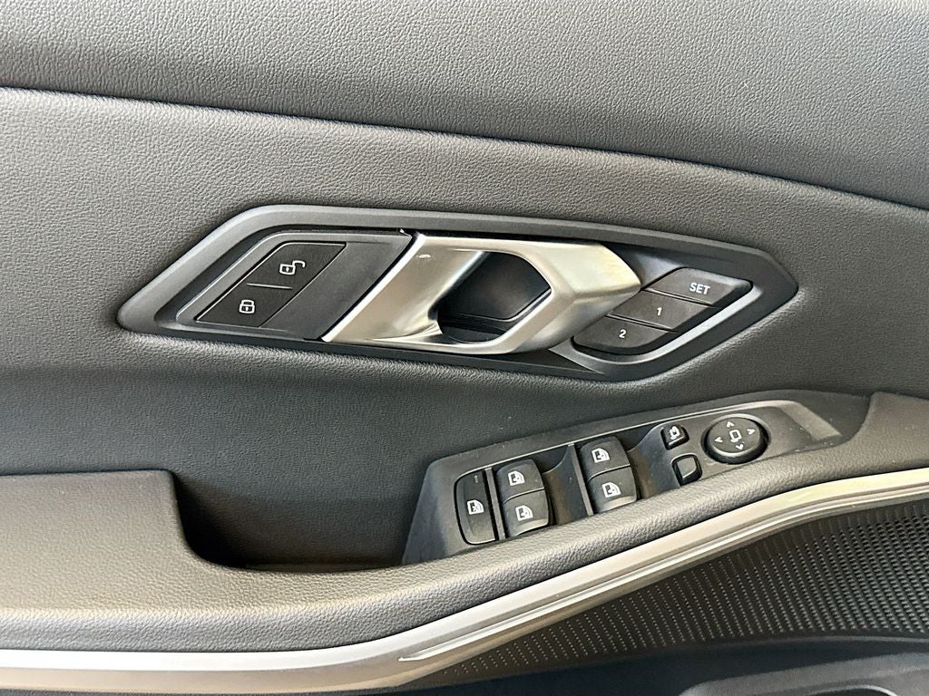 2025 BMW 330i xDrive 330i xDrive