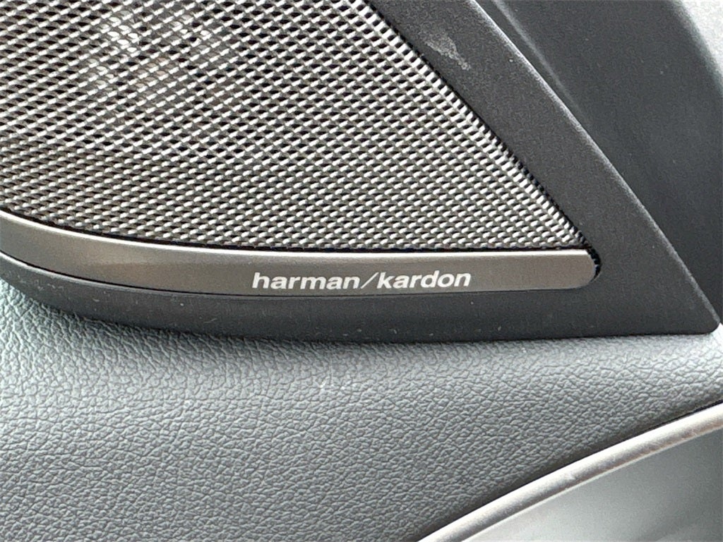 2022 BMW 5 Series 530e iPerformance