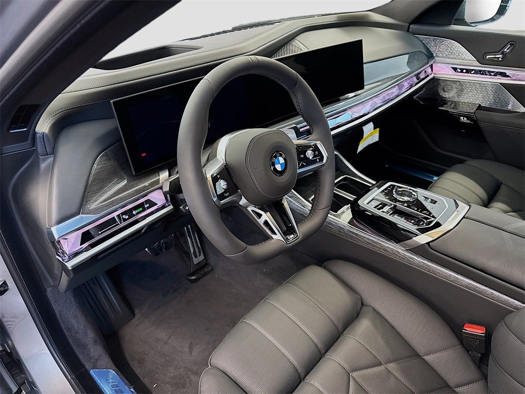 2025 BMW 760i 760i xDrive